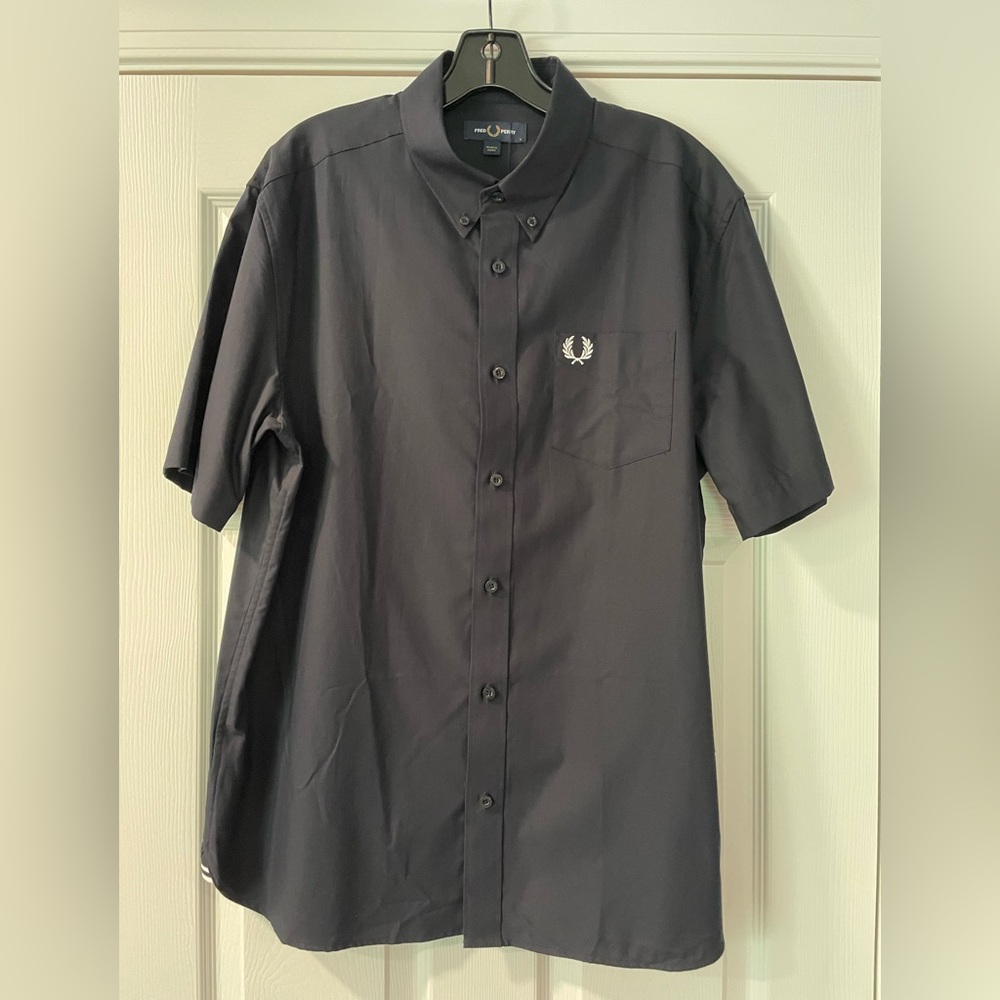 Fred Perry New with Tags Short Sleeve Oxford Button Down Shirt Navy Large